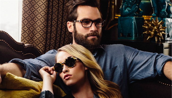 京东,陆逊梯卡,雷朋,Chanel,Dolce&Gabbana