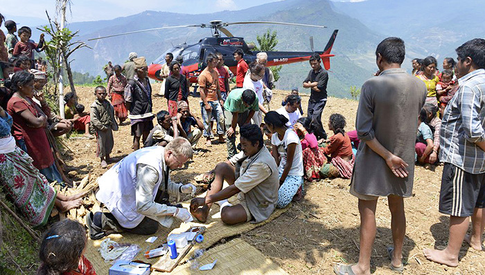 震后人民的救灾行动