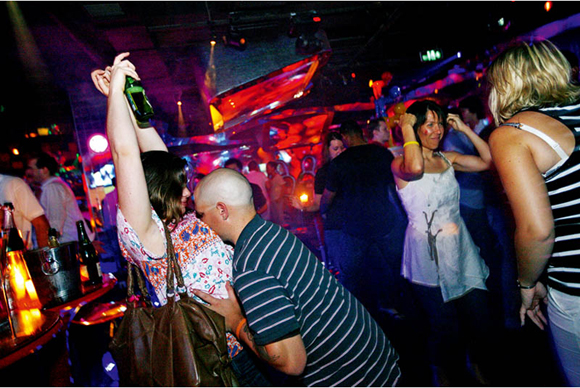 北京20年各区gdp_20年中国gdp增长图(2)