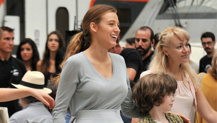 新晋妈妈“Queen S”回归电影 火辣一如既往