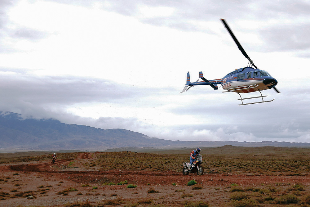 荒野大飙客_视觉_界面新闻