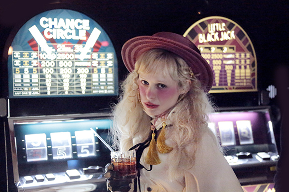 Chanel把创始人的私人寓所搬到了伦敦 除了讲