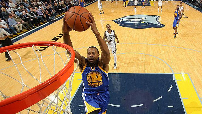 听总决赛MVP伊戈达拉讲收集球鞋的故事