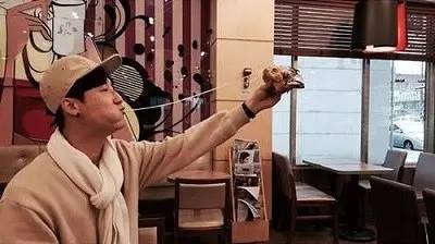 文章配图