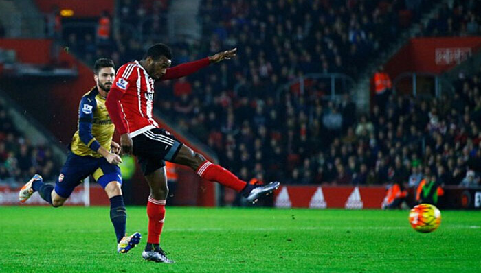 英超赛季中期报告:莱斯特城惊艳 曼联切尔西迷茫