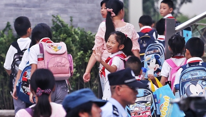 热点学校,小区,教育部,多校划片,教育资源,不均衡