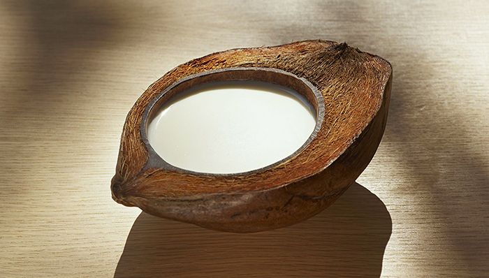 椰汁饮料受追捧