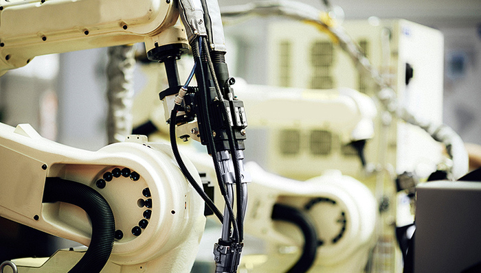 去工业化,Shimano,中国厂商,机器人世界,中国出口,自动化物流系统,尚品,机器人革命,白宫