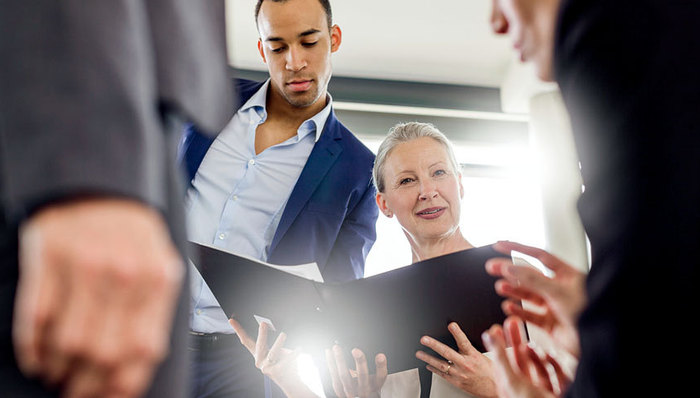 家族企业,老板娘,企业管理,角色