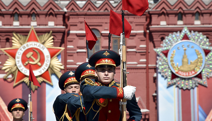俄罗斯经济,佐夫,世界钢铁,GDP,军费开支,五国,军事实力,米尔斯海默,几何平均数