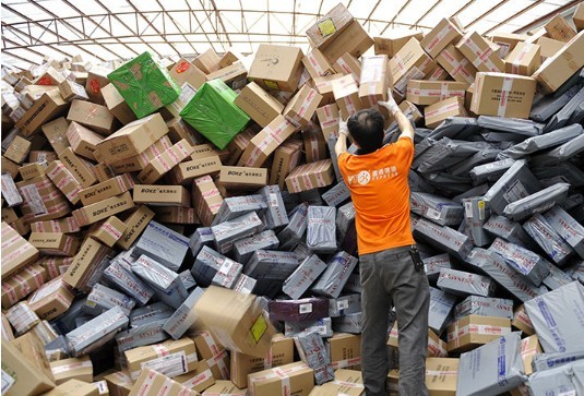 快递员,韵达,智能插座,康达,自曝,规定的期限,TechWeb,崩盘,增益速递,顺丰