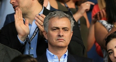 欧洲杯掩护下 穆里尼奥在曼联的第一周忙得悄无声息