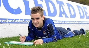 欧洲杯金靴得主安托万·格里兹曼:“新男神”养成记