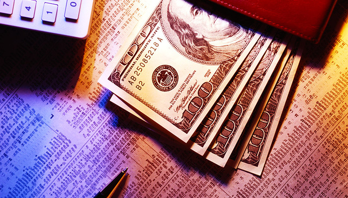 恒大近百亿买入万科4.68%股权