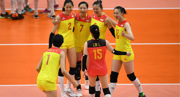 3-1逆转战胜塞尔维亚 中国女排时隔12年再夺奥运会冠军