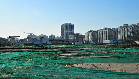 土地市场
