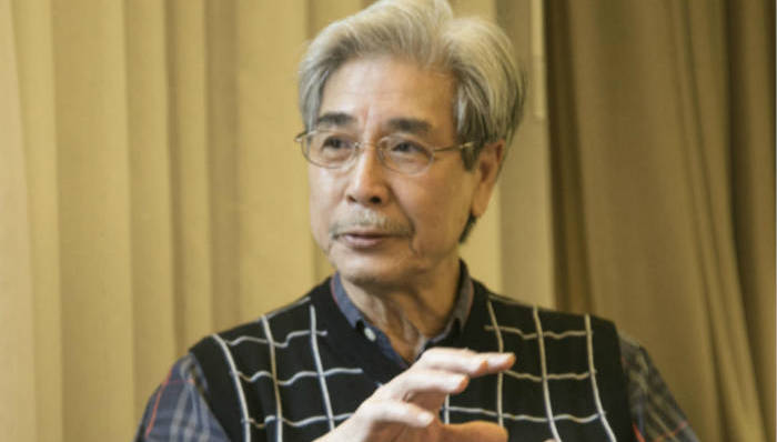 文學(xué),專訪,嚴(yán)肅對話