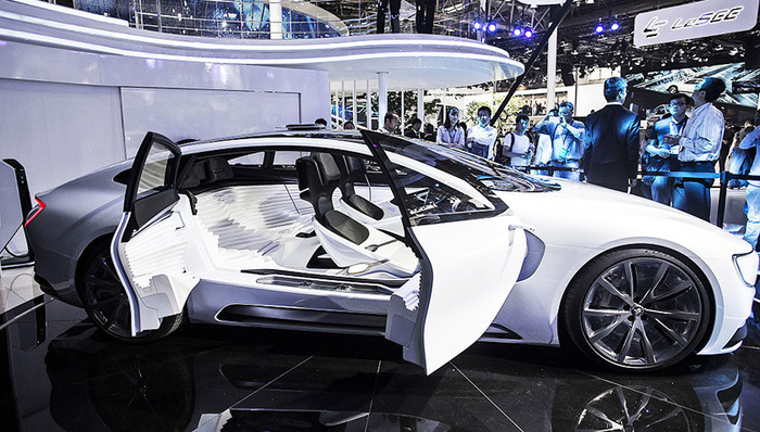 乐视,法拉第,特斯拉