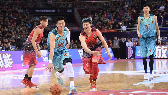 CBA全明星赛北方队险胜 丁彦雨航荣膺MVP