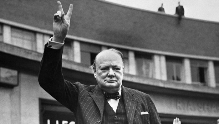 丘吉尔,外星人,登月