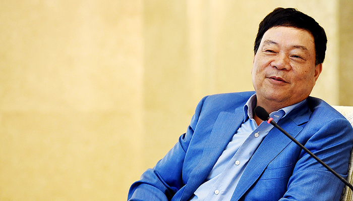 新华龙,郑永刚,杉杉,艾迪西,杉杉系,壳公司,申通,第一大股东,炬泰,富银