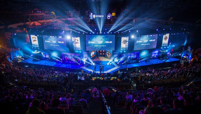 【游戏说】2016年国内电竞总产值达269亿元 广电总局取消“涉赌”游戏版号