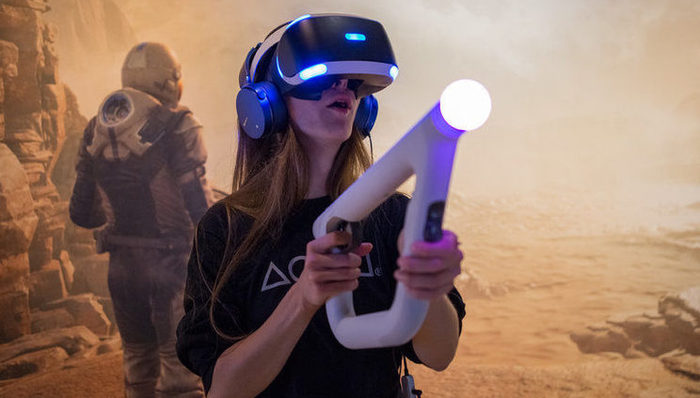 VR,,Facebook,,谷歌,,AR,,虚拟现实,,Oculus,,浸入式一体机