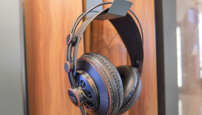 迷你KTV、闪送、小罐茶:将单一元素推向极致的创业给我们什么启发?