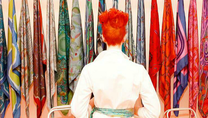 爱马仕开起了“洗衣房” 两个半小时让一条丝巾焕然一新