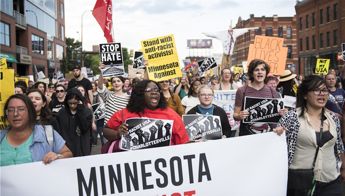 美国正走向“新型内战”?弗吉尼亚种族骚乱引担忧