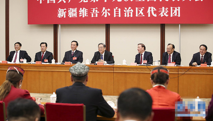 协商民主,大团结大联合,马克思主义中国化,爱国统一战线,中国特色社会主义政治,坚持和发展,党中央