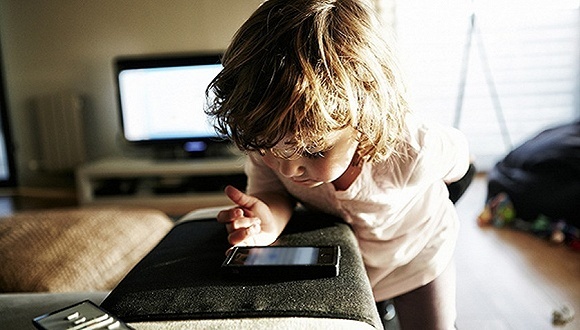 00后的线上人生:喜欢混圈子 渴望当网红