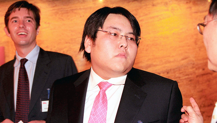 李兆会因不履行法律文书确定的义务 已被法院限制出境