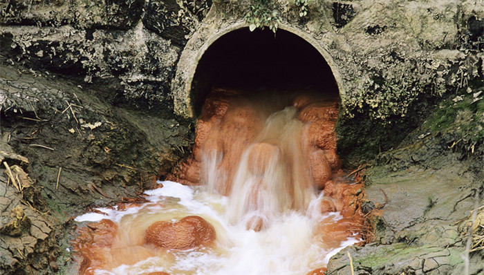 水污染、地方政府、法律