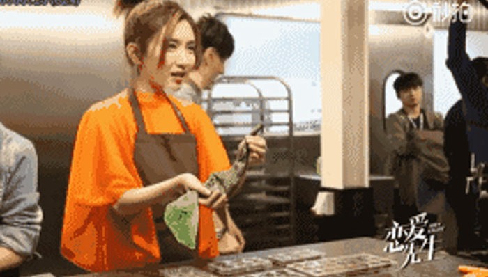 靳东江疏影主演的《恋爱先生》,把京城的时髦酒店都睡了一个遍