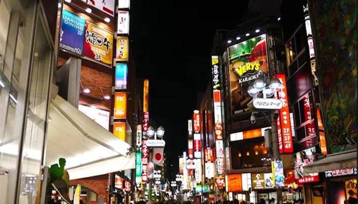 开业就爆满的极简冷淡酒店,成了东京潮人的新圣地