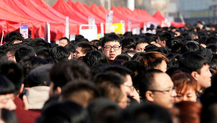 赵忠:政府主导的人才争夺战面临多重风险