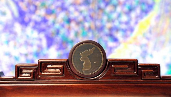 韩屋,座椅,独岛,地图,朝鲜半岛,韩首脑,山水画,金正日,领导人,内景