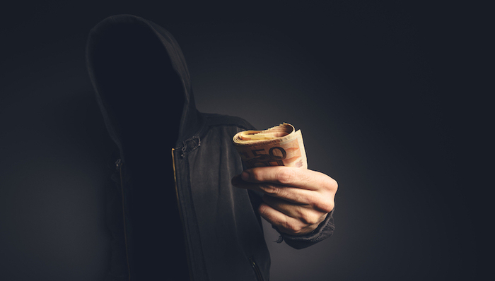 证监会披露互联网“非法荐股”新套路 微信群成重灾区