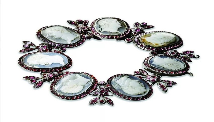 麦兰瑞家族:15代珠宝人的薪火传承