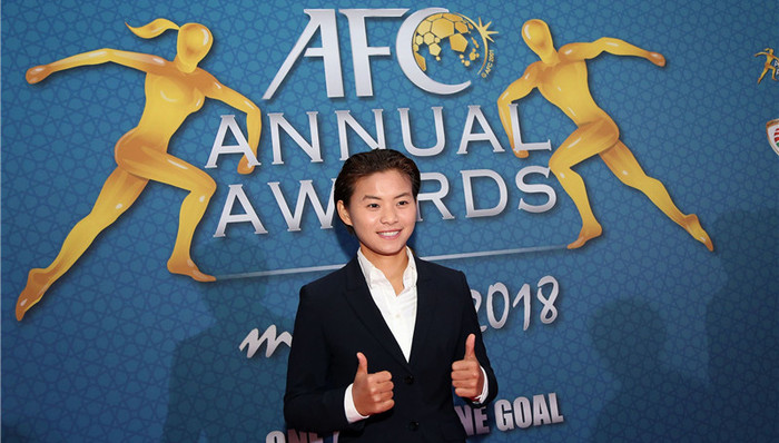 【体育早报】女足百大球星王霜入围 朱婷16分瓦基弗银行胜浙江