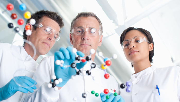 国内首款乌司奴单抗上市,银屑病治疗迎来生物制剂元年