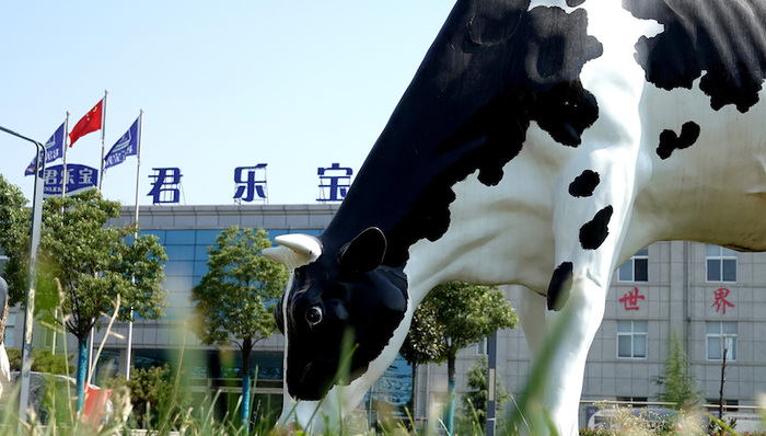 蒙牛,君乐宝