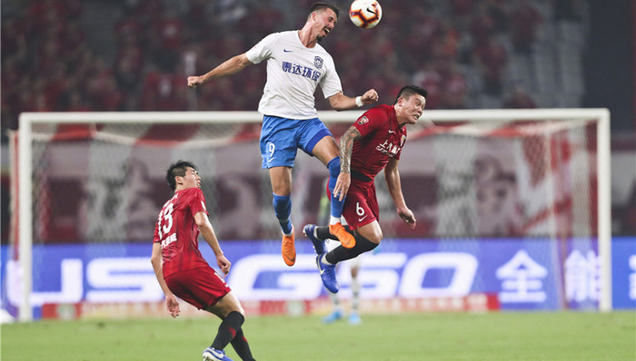 【体育早报】上港横扫泰达终结不胜 超级杯利物浦点杀切尔西