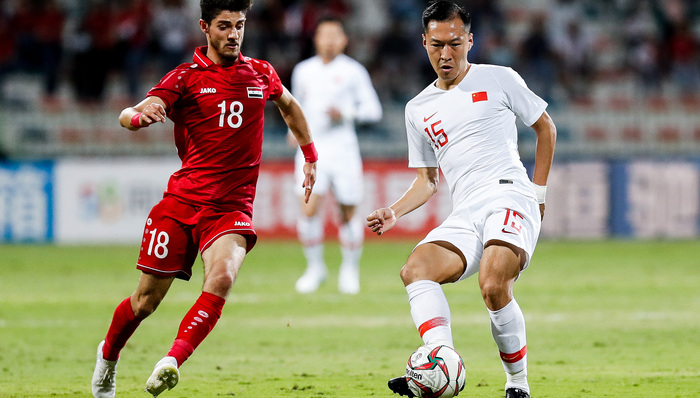 【体育早报】费德勒复仇德约晋级四强 中国男足告负里皮宣布辞职