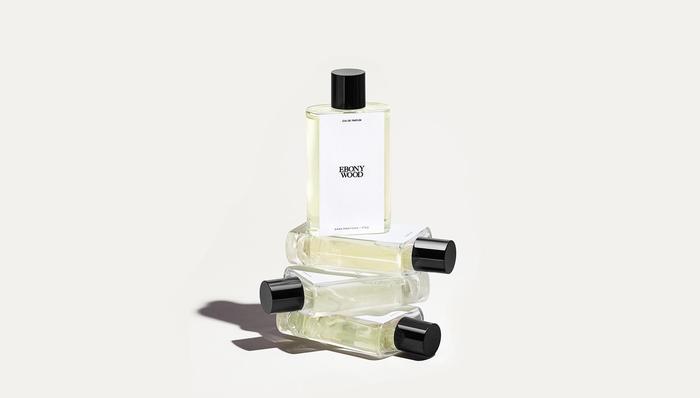 是日美好事物|Jo Malone与Zara推出联名引发热议,Miu Miu口红袋为唇彩换上光泽新装