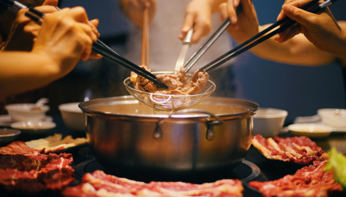【特写】深圳从来不缺风口,牛肉火锅也能挤爆这座城