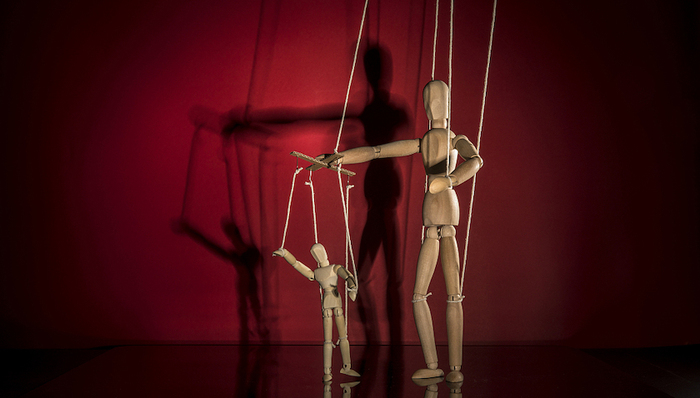 涉嫌为外资机构提供程序化交易便利,华鑫期货遭监管警告并收2千万罚单