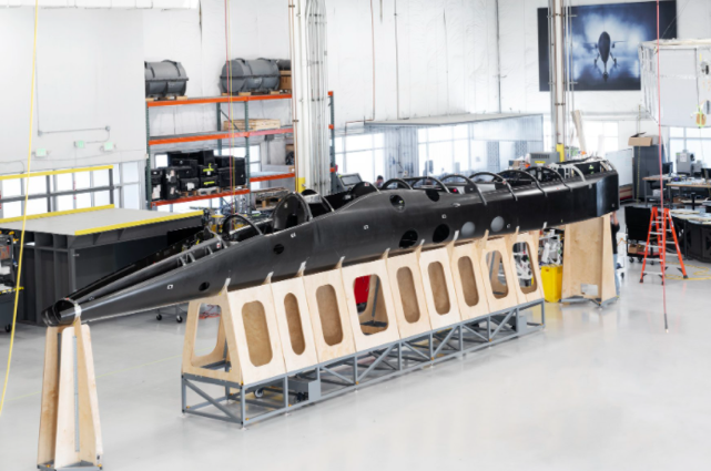 新一代超音速客机XB-1首秀:空有噱头还是新协和?