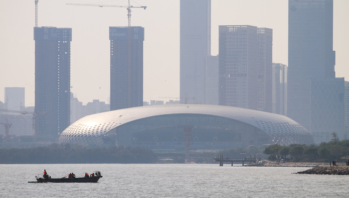 广东的经济最强区,为何把最好的空间给了体育?